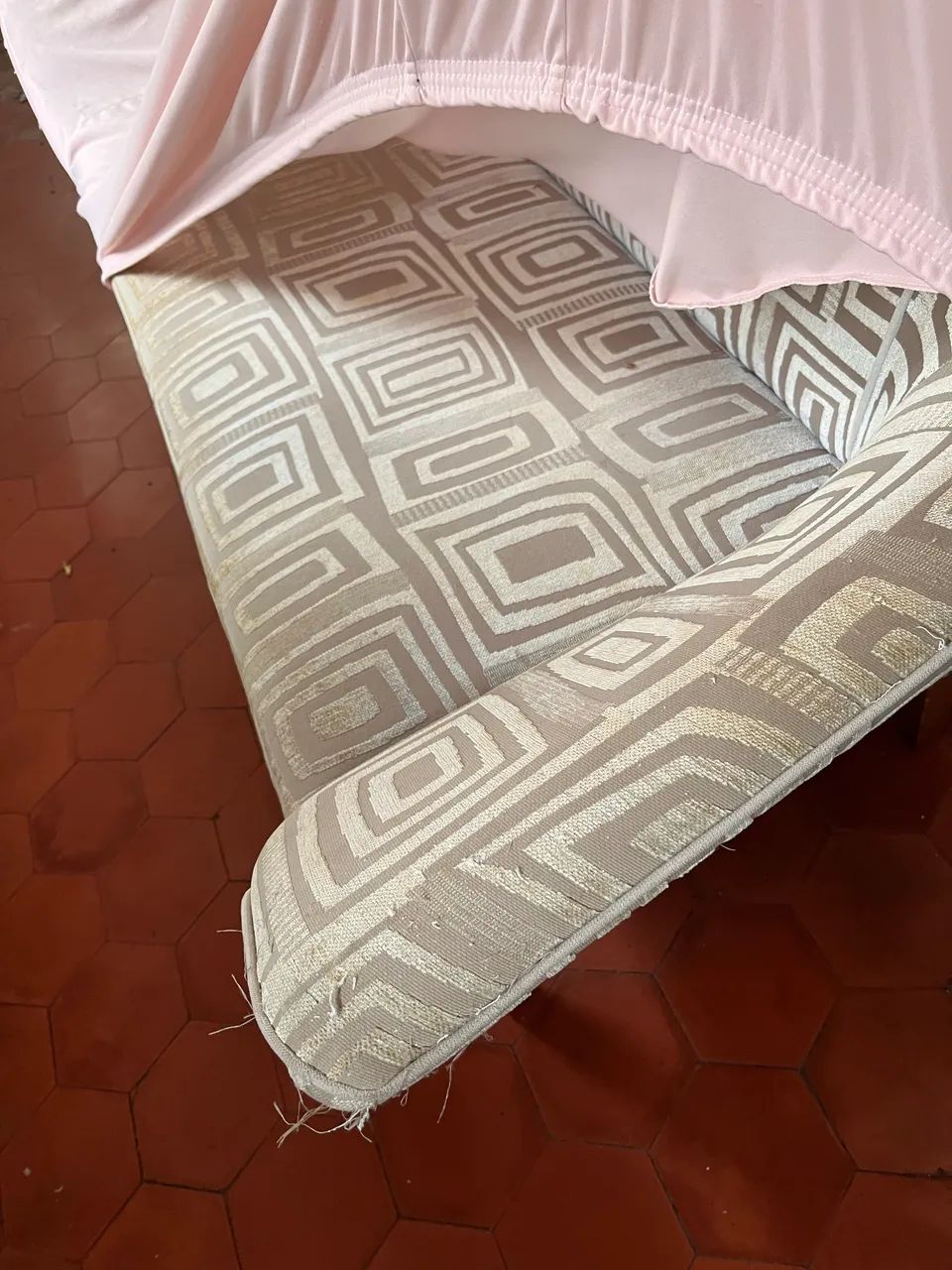 SOFÁ NAMORADEIRA JACAUNA  - Foto 2