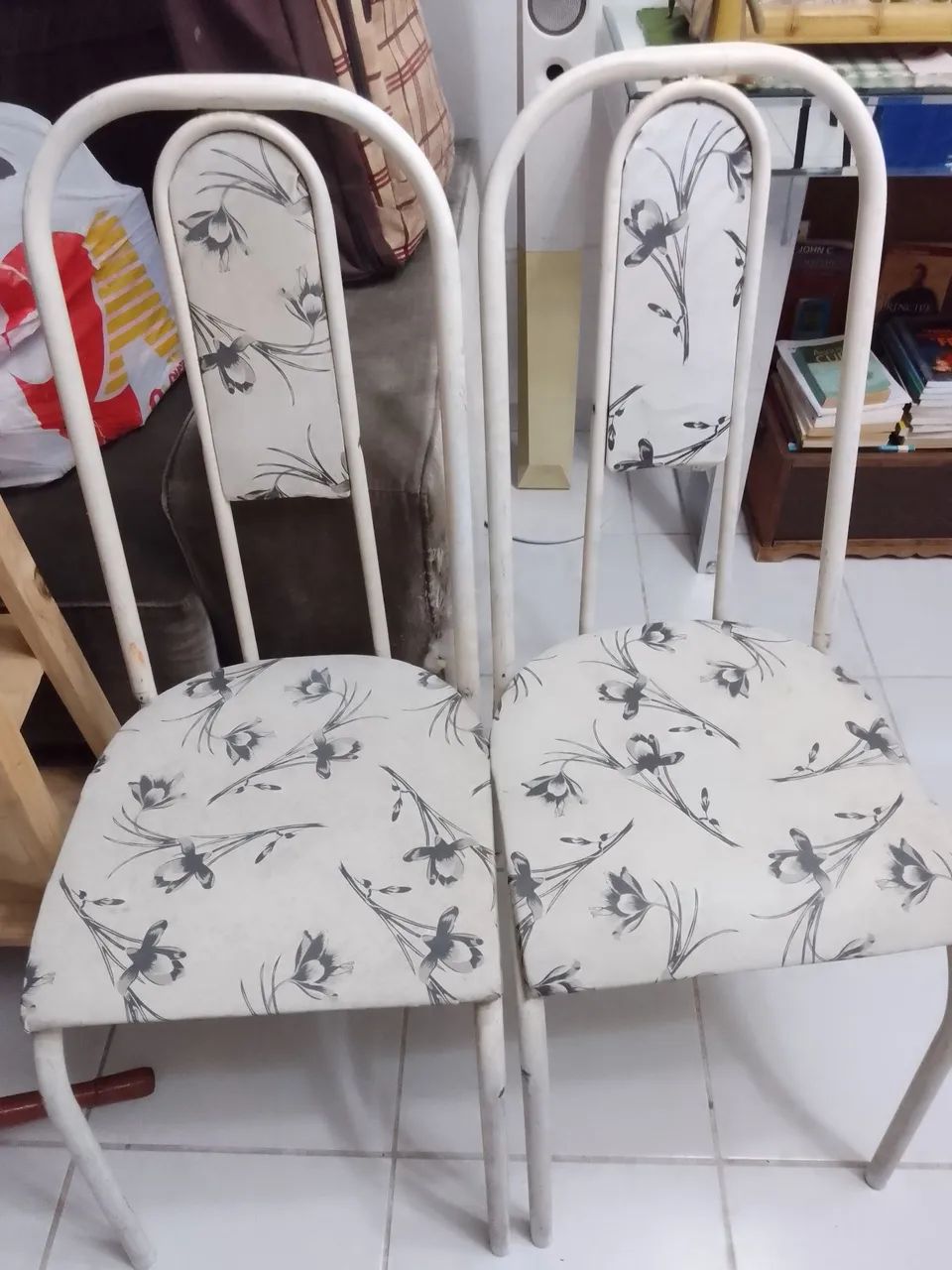 Vendo cadeiras tubulares  - Foto 2