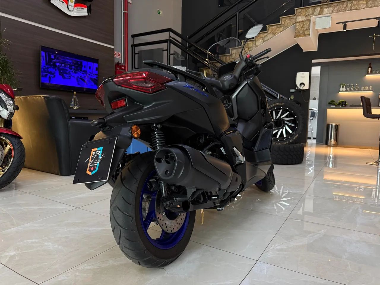 Yamaha Xmax 300 connected abs 2026 - Foto 3
