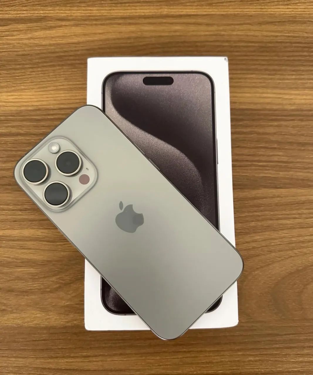 iPhone 15 Pro 128 Gb Bateria 86% Caixa e Cabo Original  - Foto 2