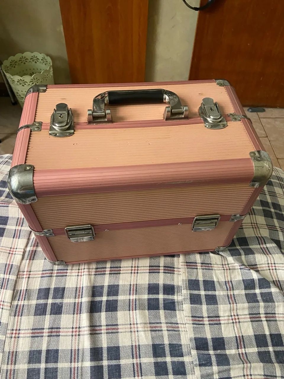 Maleta de maquiagem/acessórios profissional 