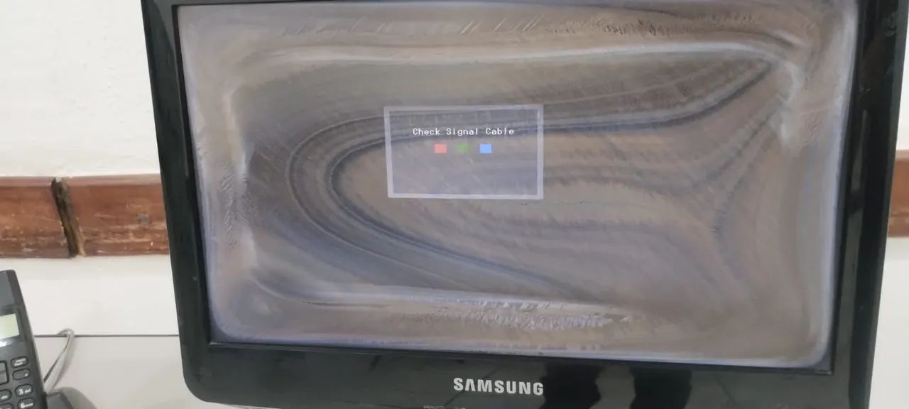 Monitor 15"