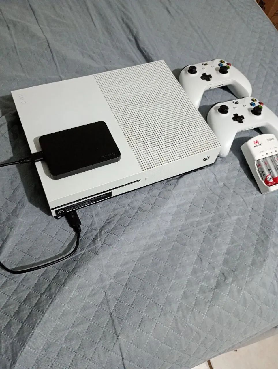 Xbox one S 500gb+HD1TB - Foto 2