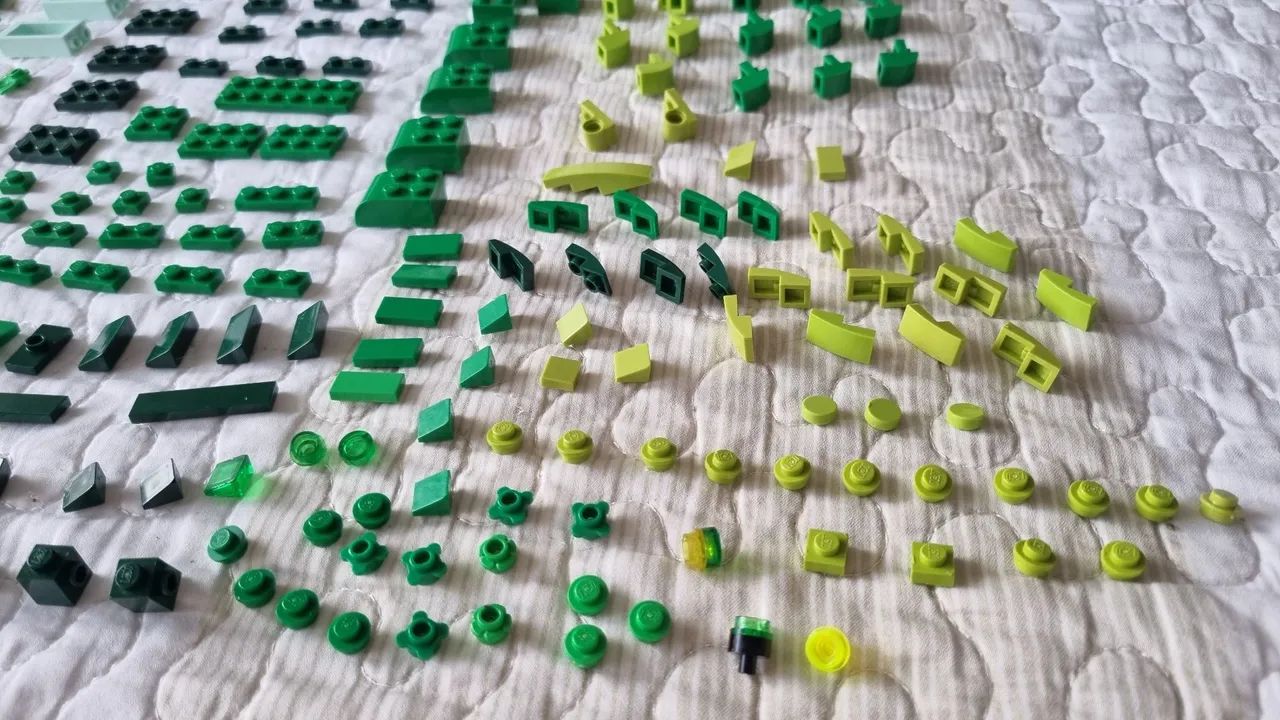 Peças de LEGO - Tons de verde - Foto 3
