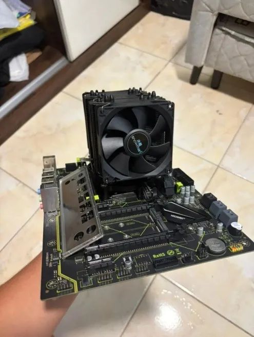 IMPERDÍVEL: KIT XEON E5-2680 V4 + MACHINIST X99 + COOLER DUAL FAN! | PLACA COM DEFEITO  - Foto 2
