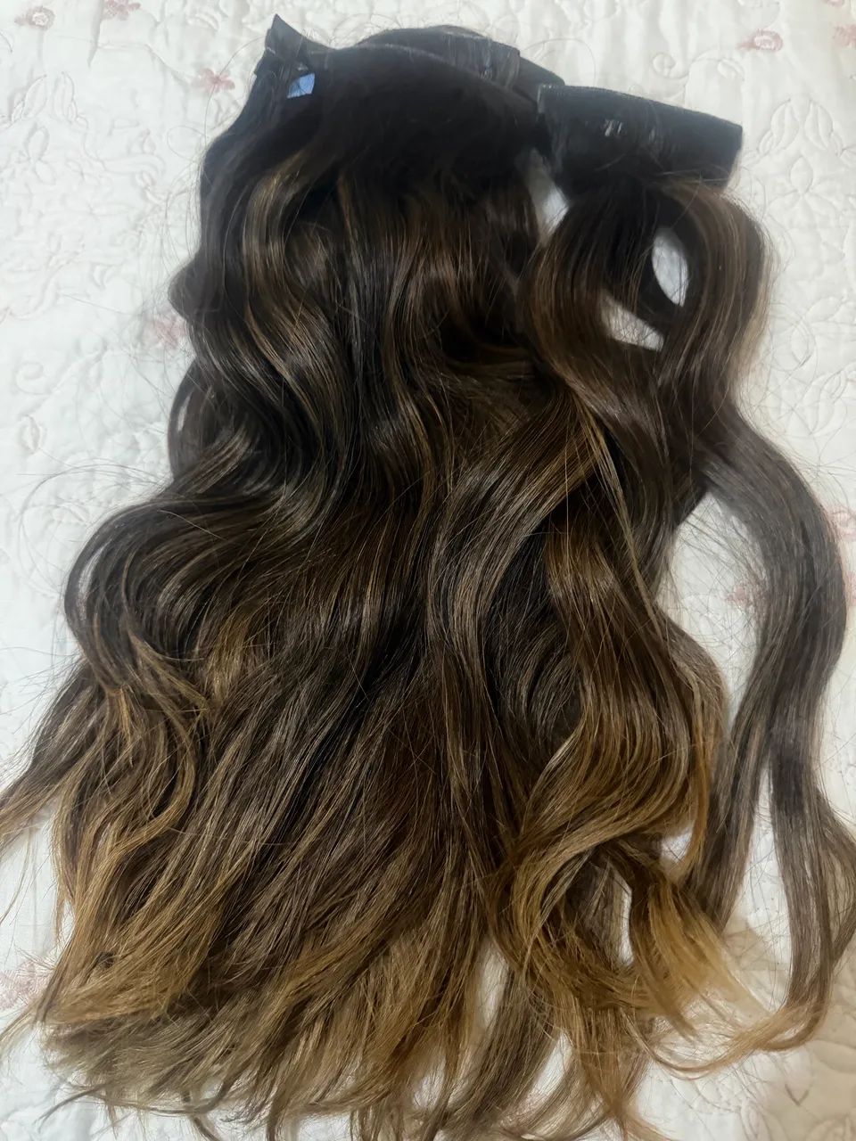 Aplique cabelo Humano morena iluminada.