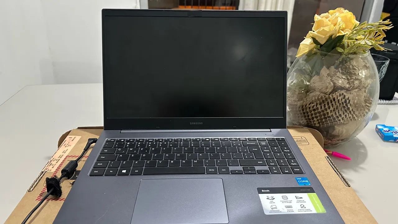 Vendo Samsung Book 55XDA-KT5BR I3 - Foto 2