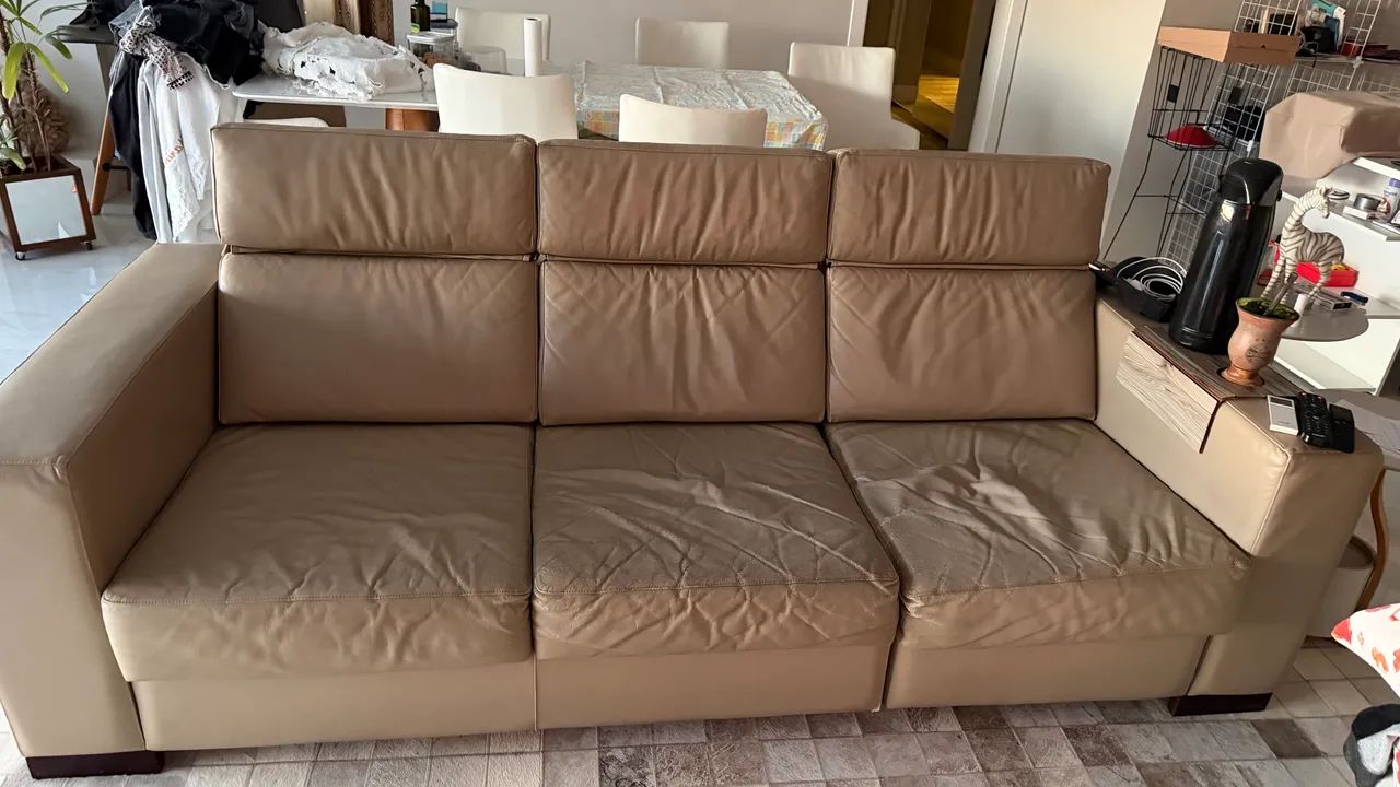 Sofa em couro