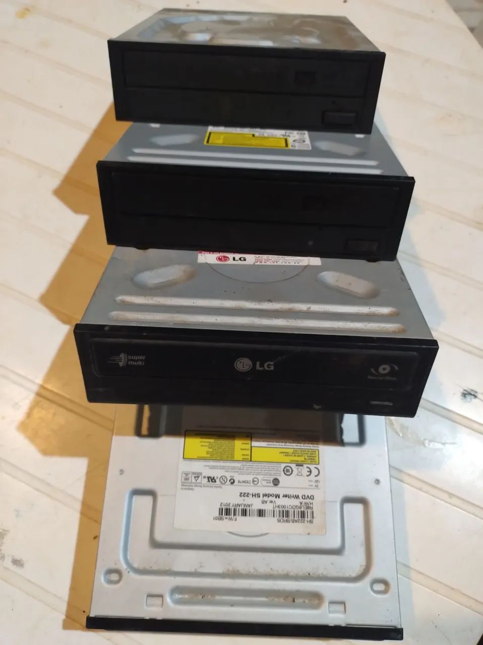 Gravador e Leitor de Cds e Dvds ( 04 unidades ) 