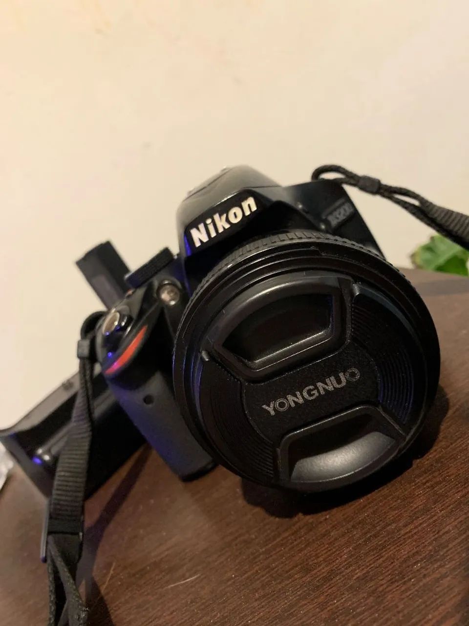 Nikon D320 