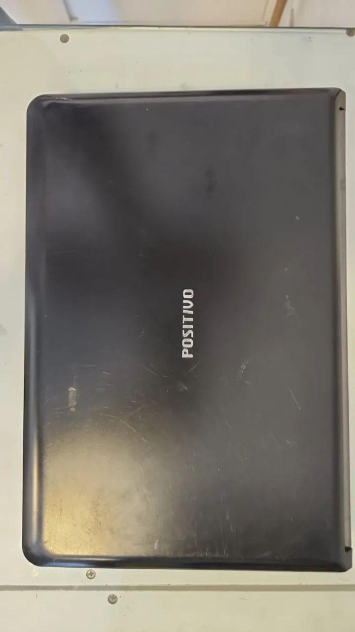 Carcaça completa notebook positivo unique com parte inferior e superior  com teclado - Foto 4