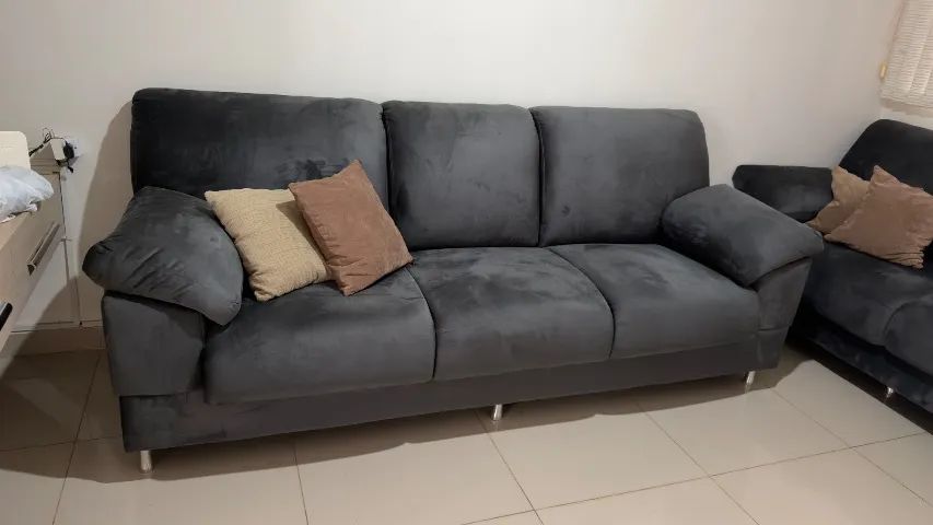 Vendo sofá de 2 e 3 lugares 