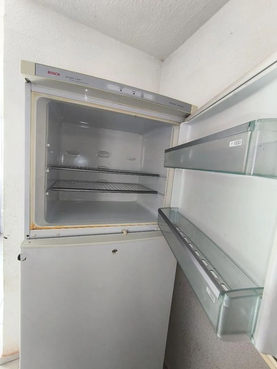 Geladeira Bosch Duplex - motor queimado. - Foto 3