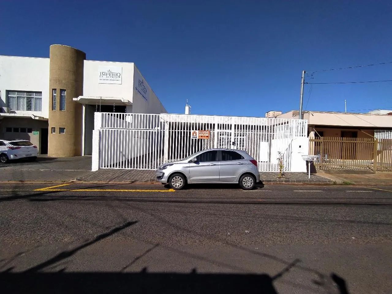 Casa comercial para locação bairro Aparecida