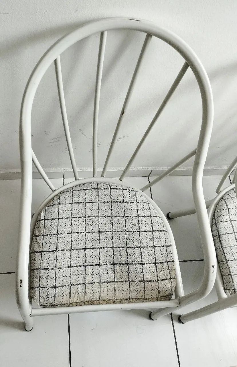 CADEIRAS ALMOFADADAS  - Foto 2