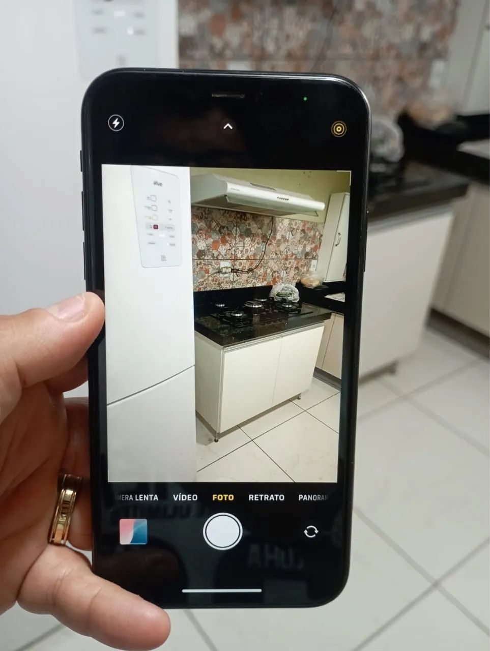 Vendo iPhone XR - R$ 700,00 - Foto 4