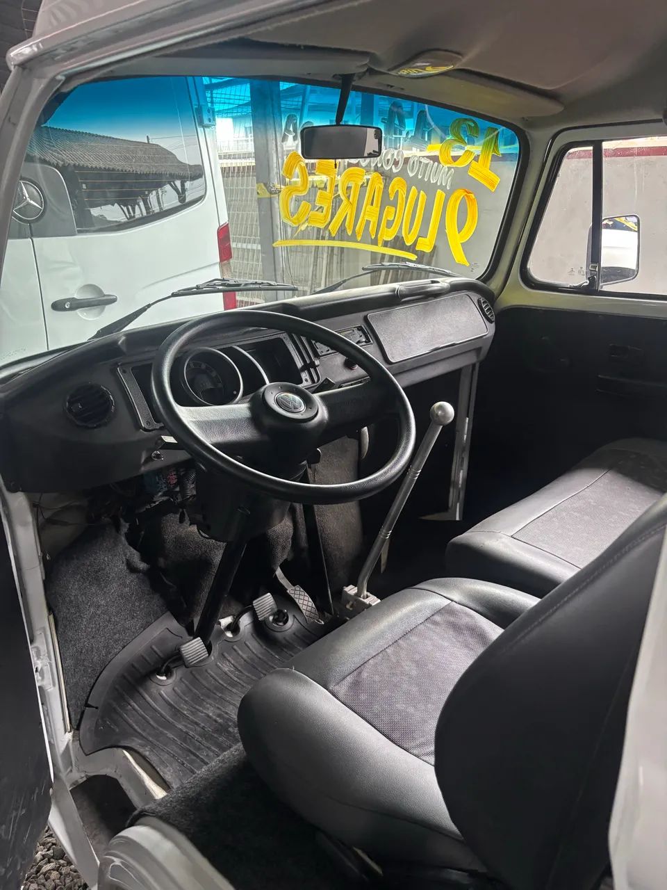 Volkswagen Kombi Kombi Standard 1.4 Mi Total Flex 8V 2013