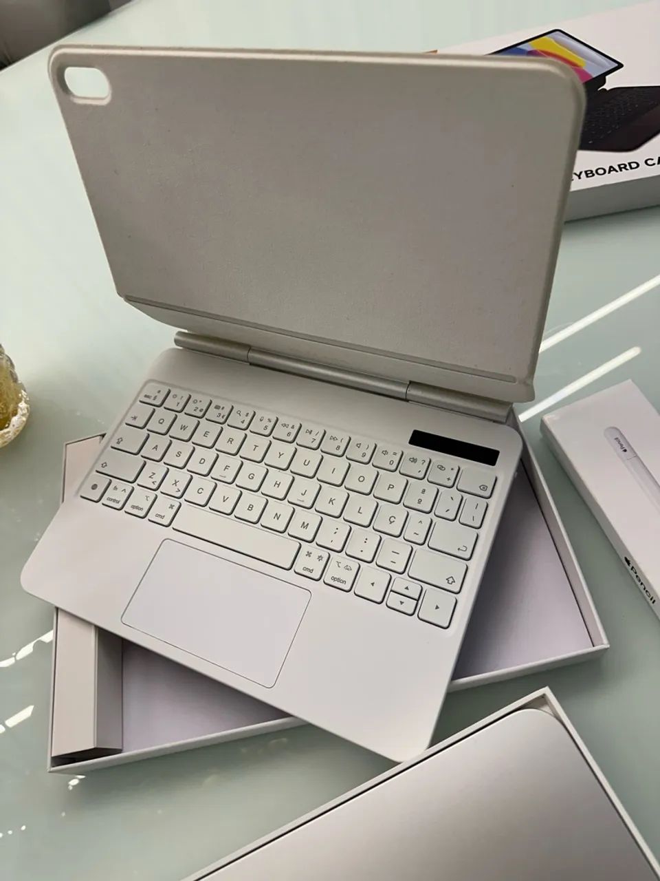 iPad 11 a16 + Apple Pencil + Case teclado  - Foto 4