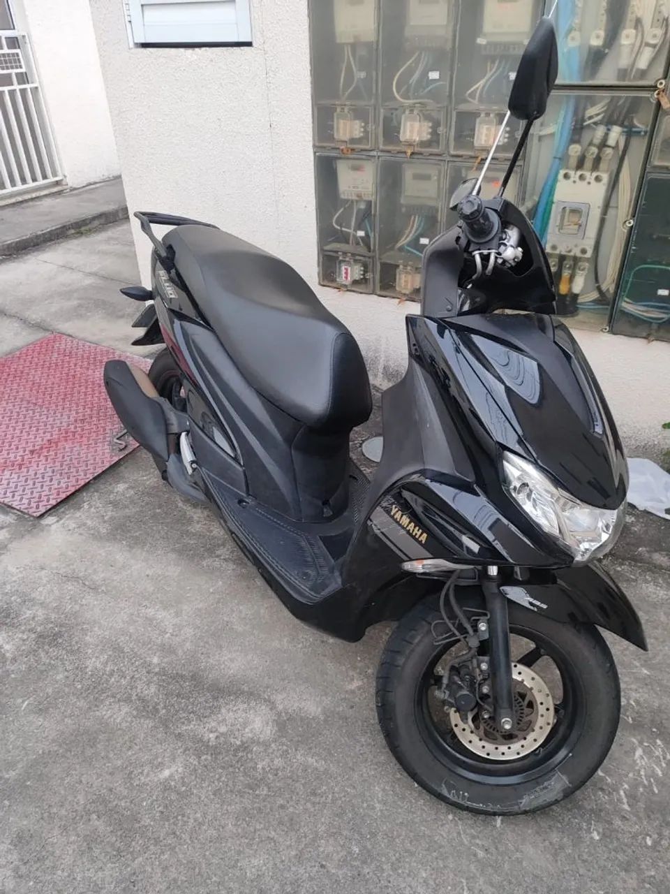 Yamaha Fluo 2024 com ABS