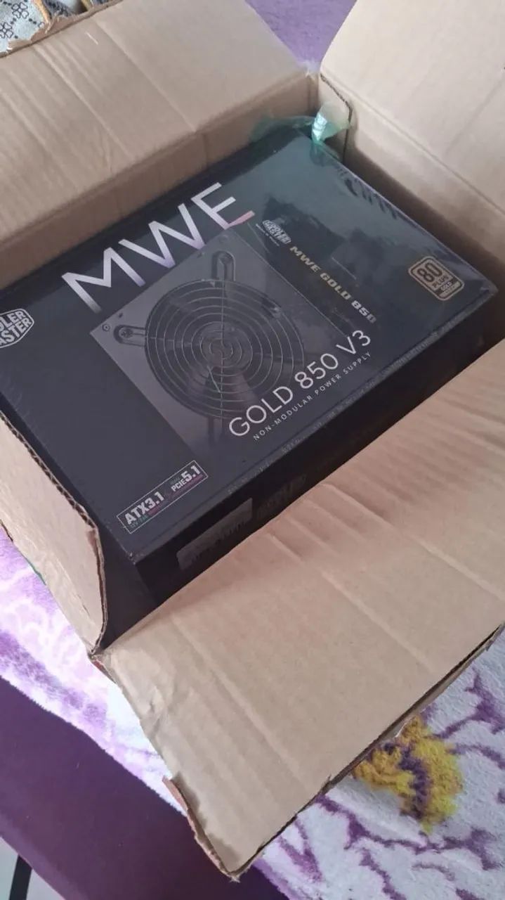 Fonte Cooler Master 850w, 80 Plus Gold, Lacrada! - Peças de