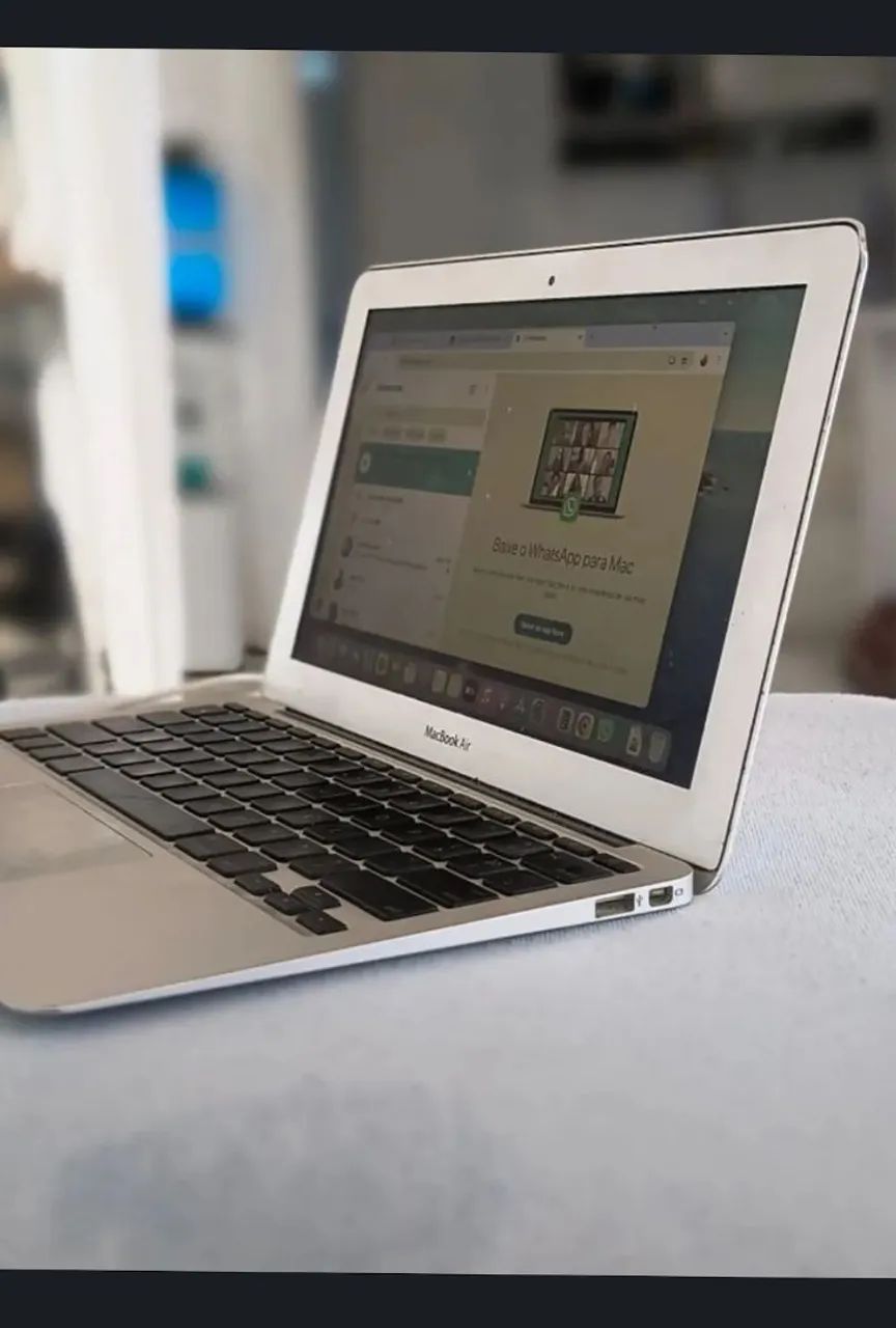 MacBook Air 11"  A1370