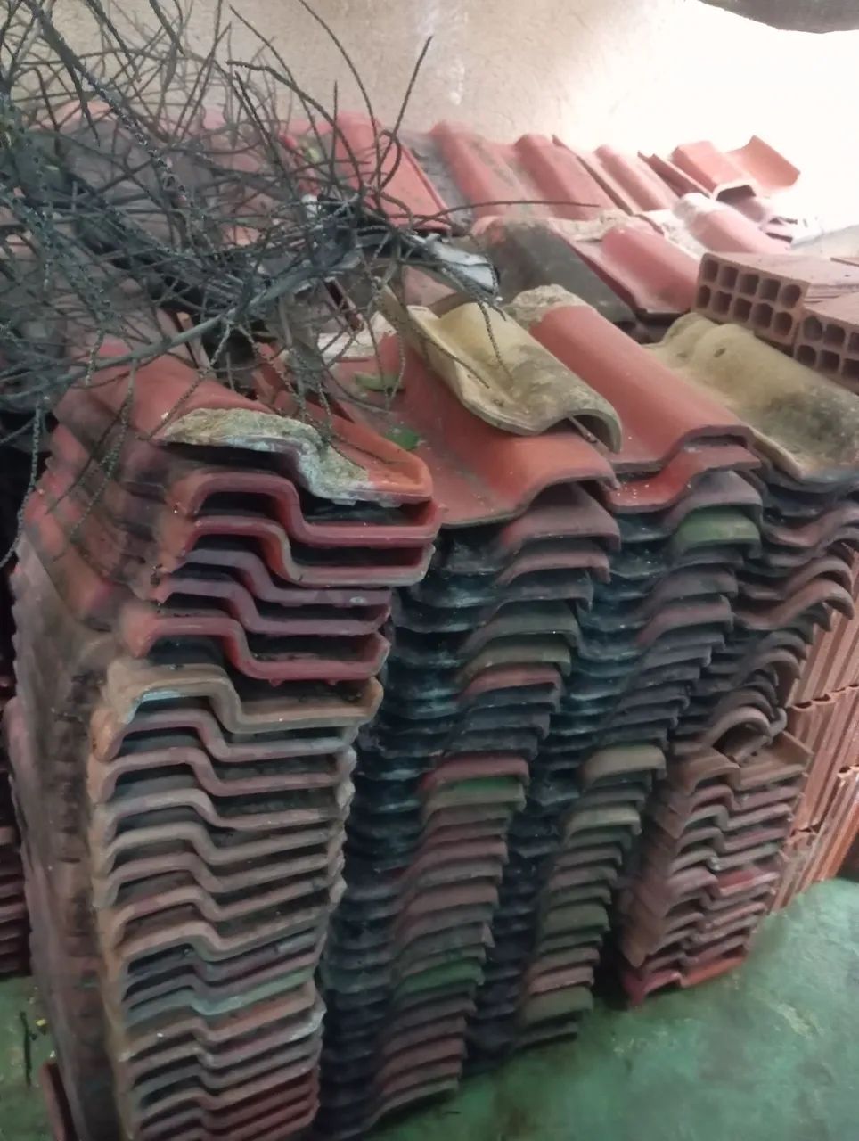 Telha colonial usada