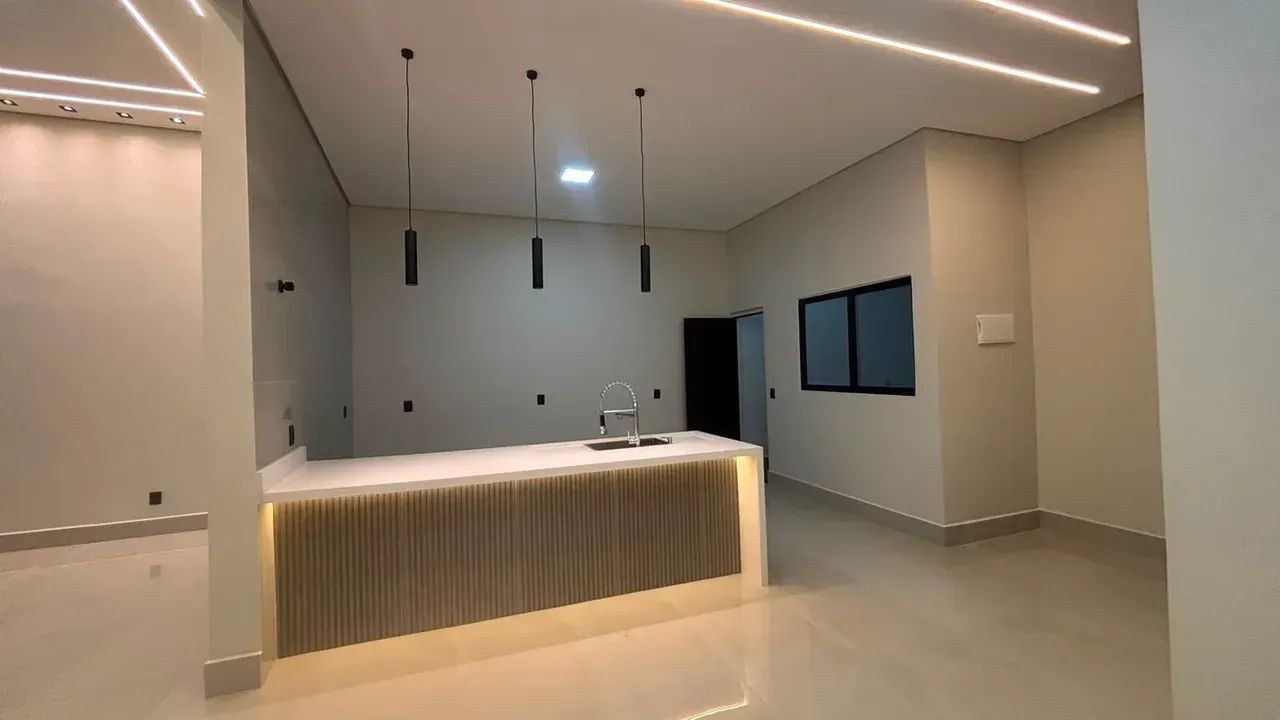 Você pode continuar procurando ou conhecer a casa que pode mudar seus planos! - Foto 3