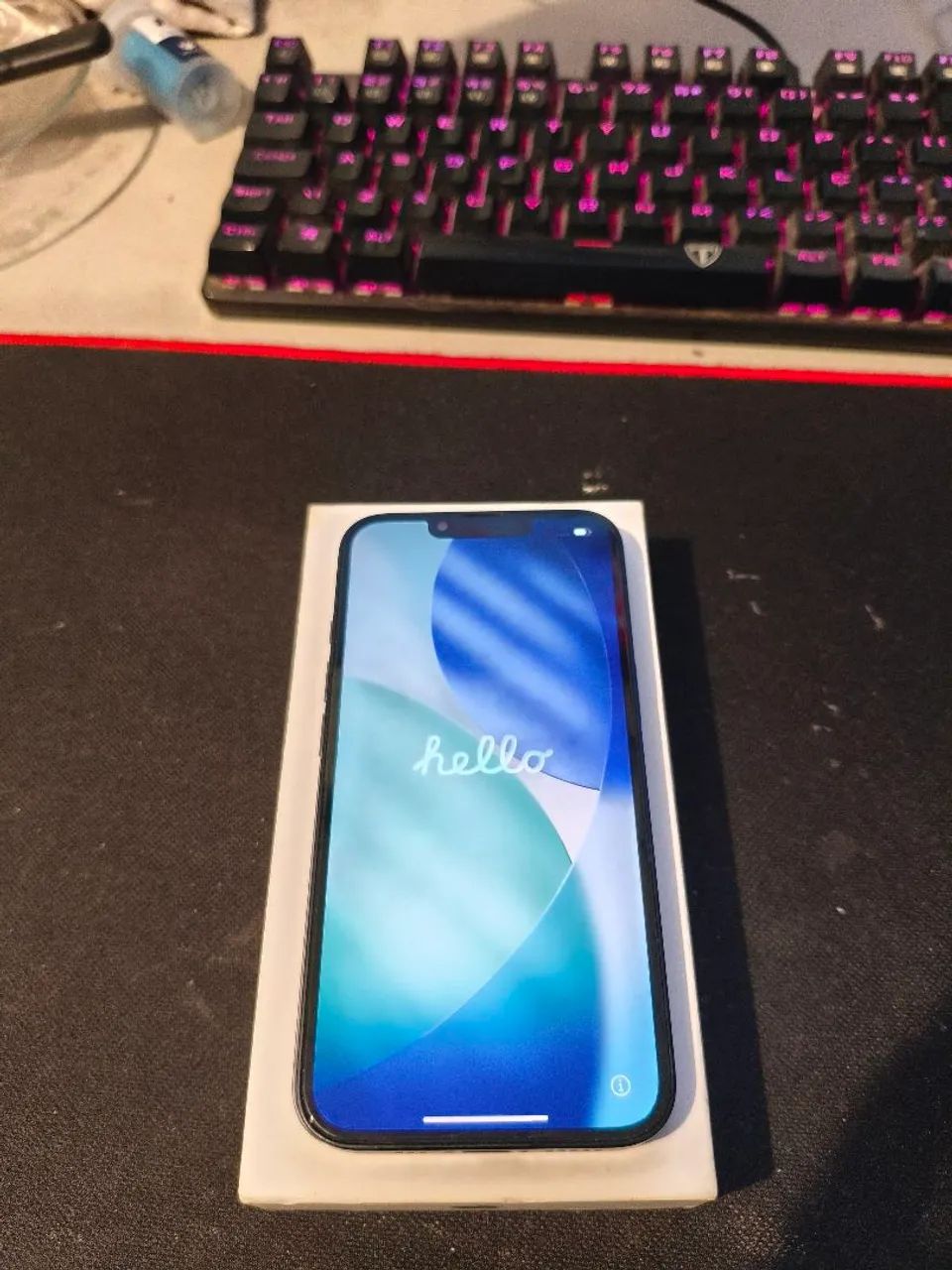 iPhone 16e - Foto 2