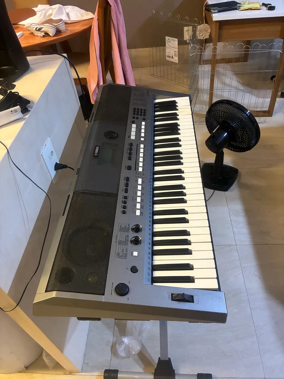 Teclado Yamaha e443