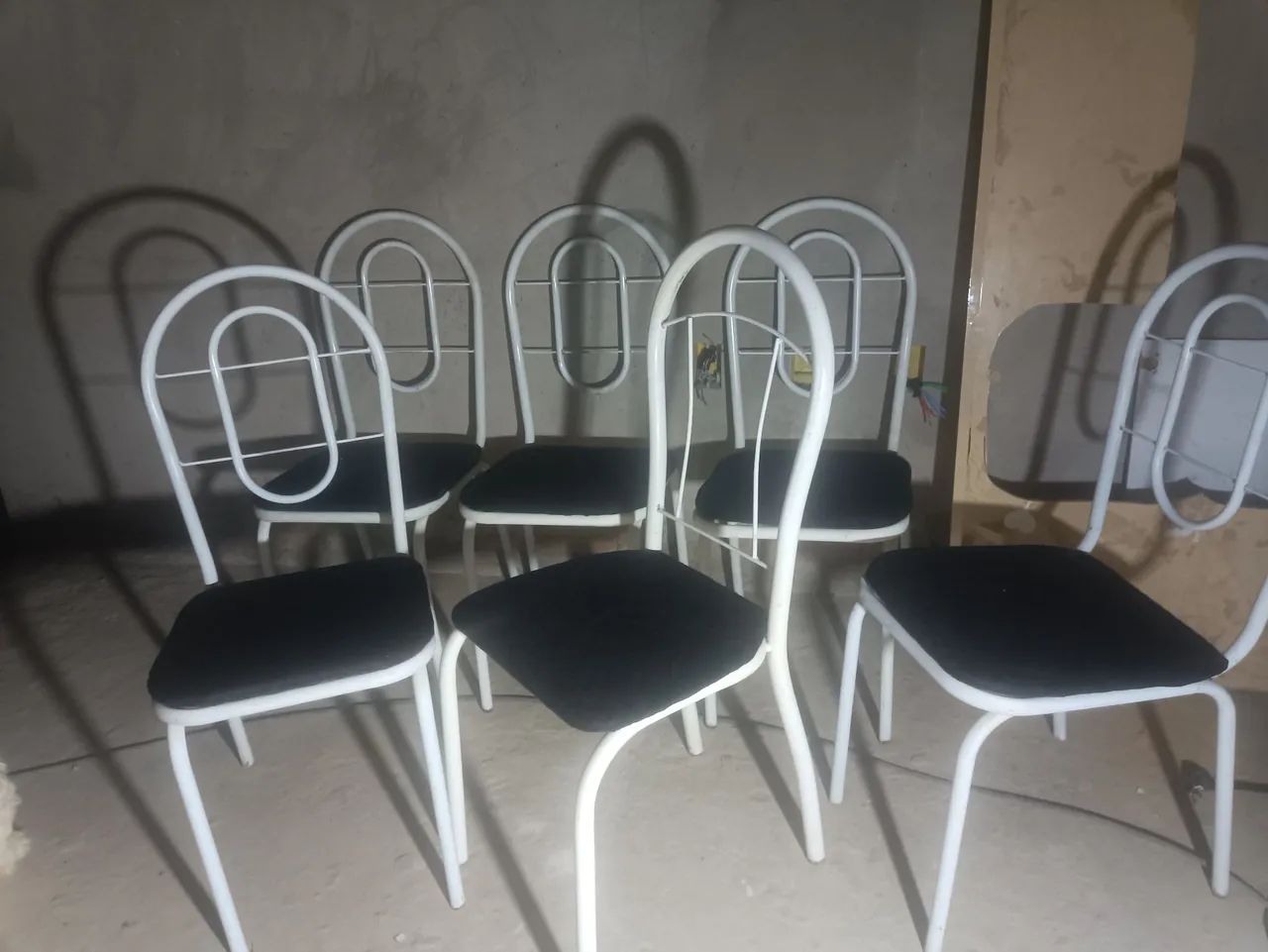 Vendo 6 cadeiras 