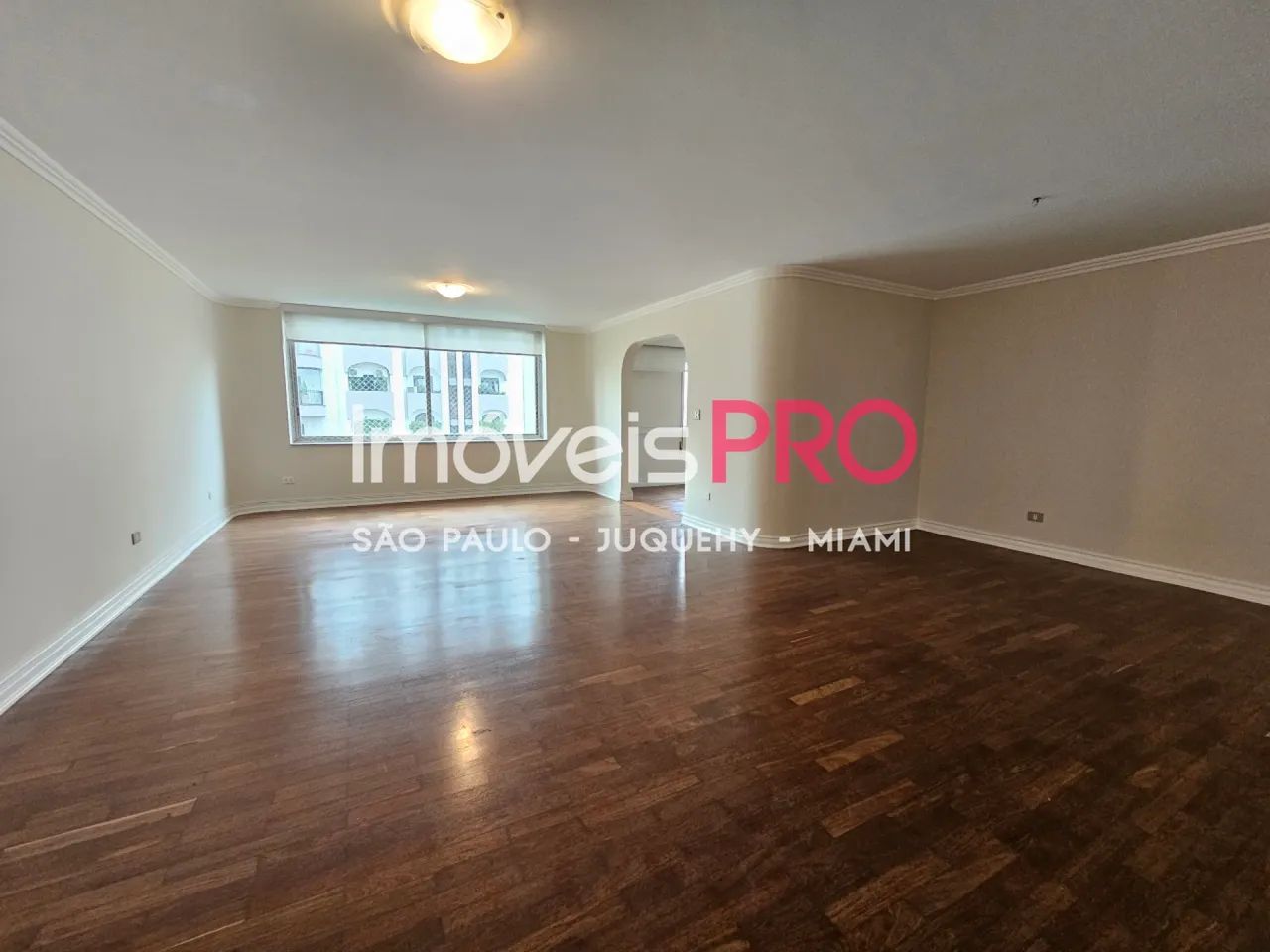 Vila Nova Conceição com 170m² e 2 vagas. - Foto 2