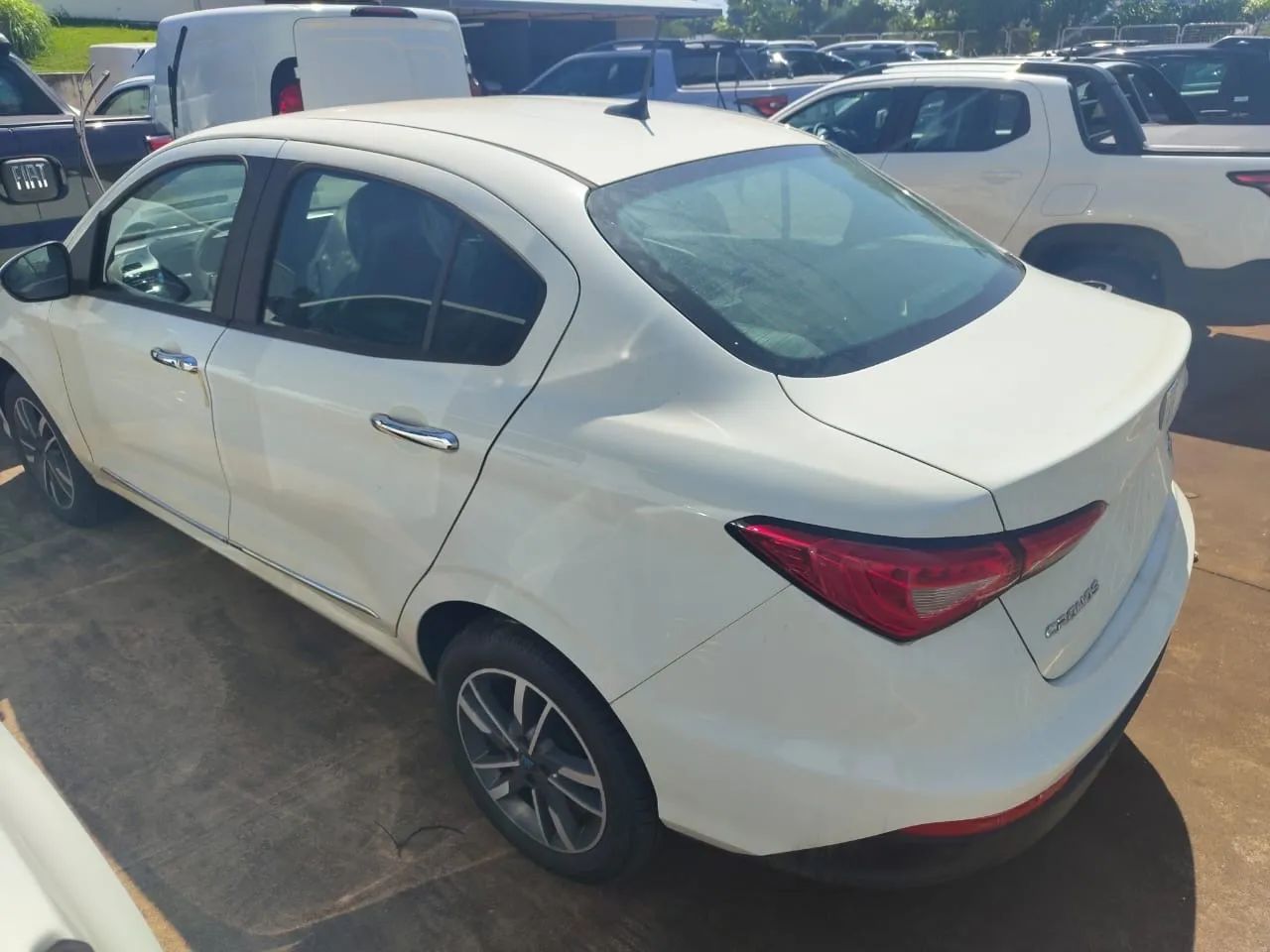 Fiat Cronos Precision 1.3 16V Flex Aut. 2025 - Foto 4