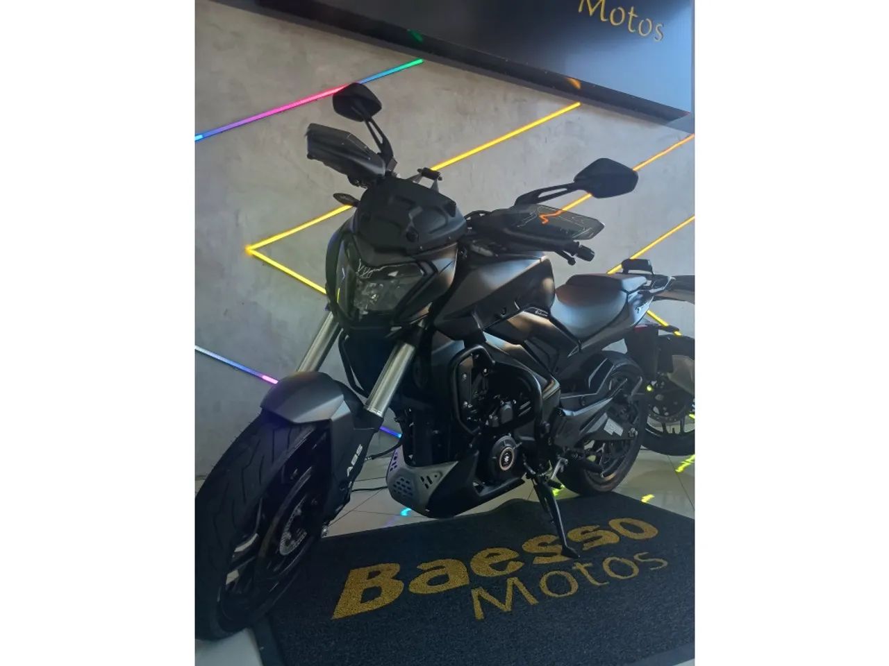 Bajaj Dominar 400  2025 - Foto 5