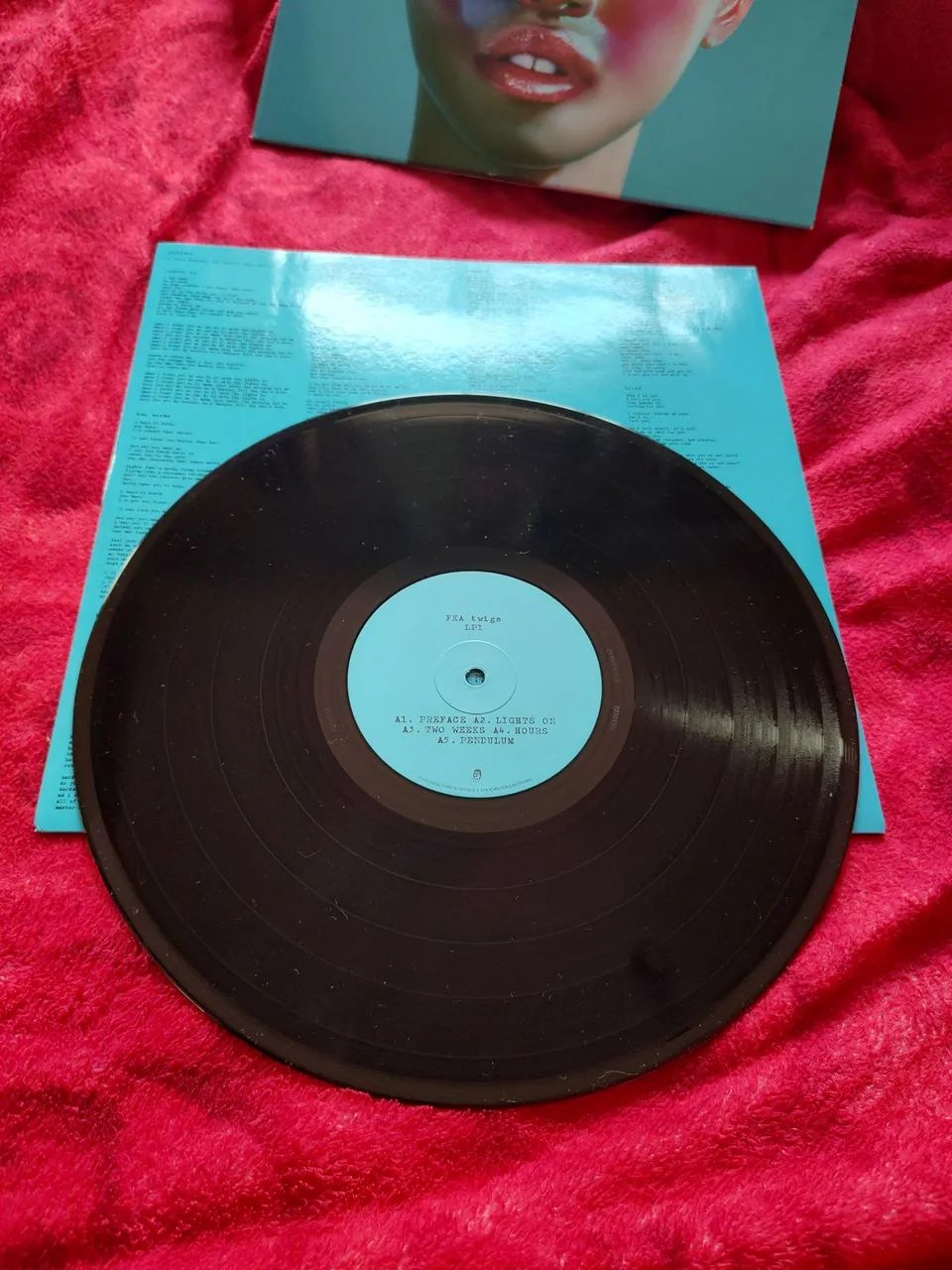 Disco de vinil FKA Twigs LP1 - Foto 2