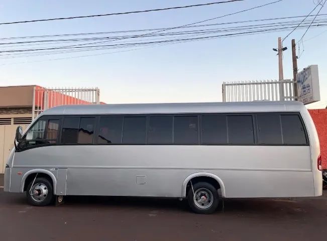 Micro ônibus VOLARE w9 - Foto 4