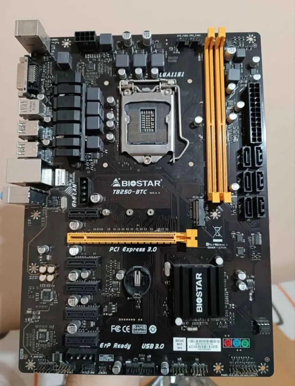 Placa mãe TB250-BTC PRO