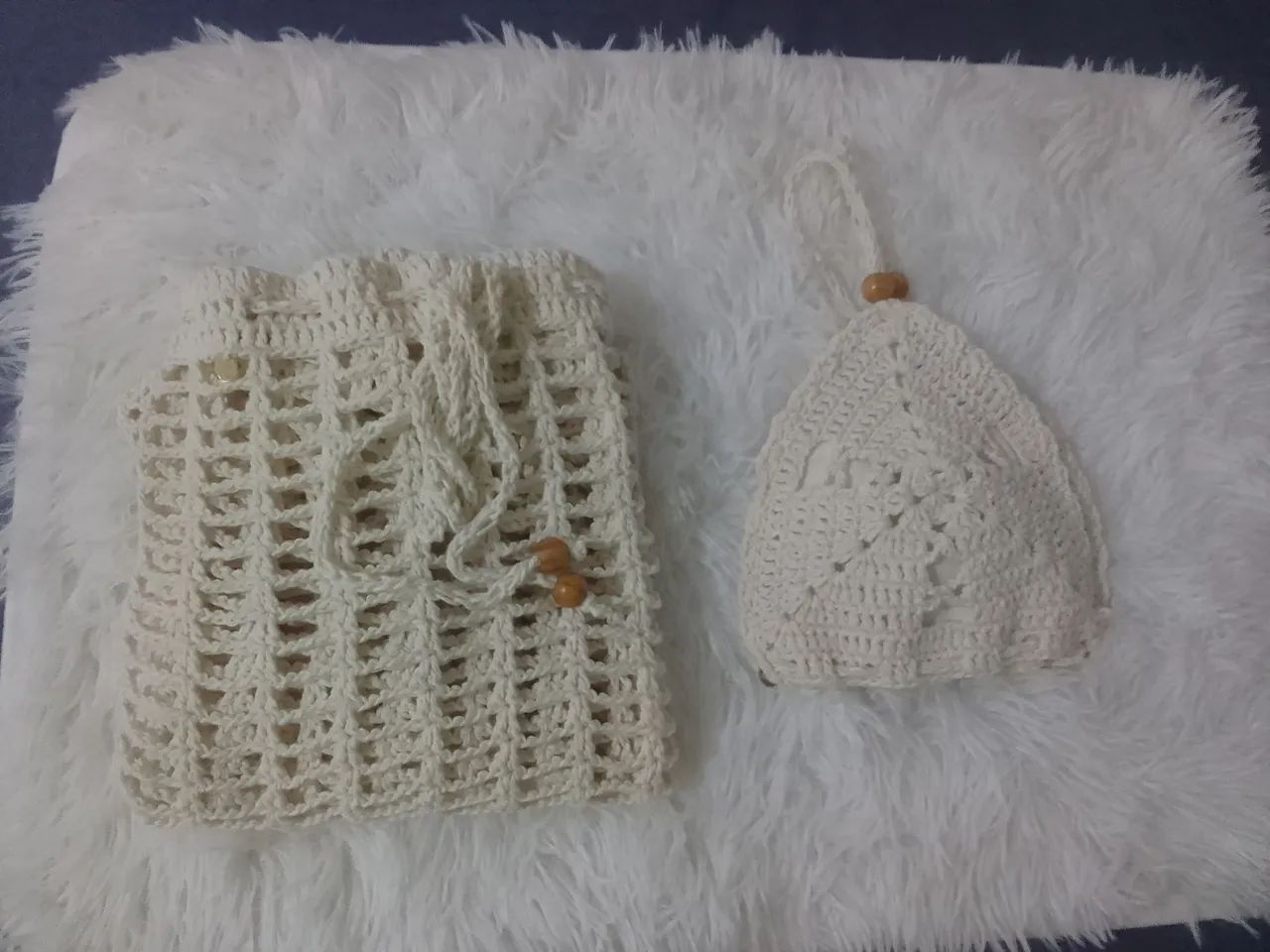Conjunto saida de praia e top em crochê. - Foto 2