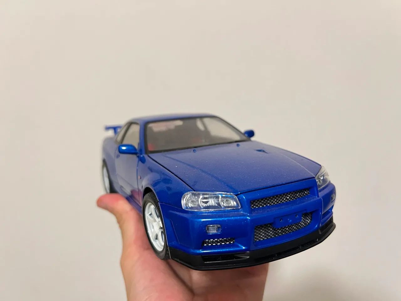 Miniatura 1:18 Skyline Chinês 