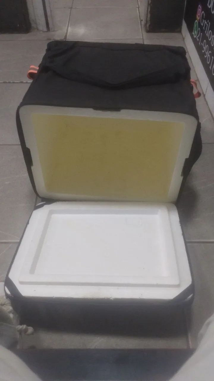 Bag boa ! Usada poucas vezes 
