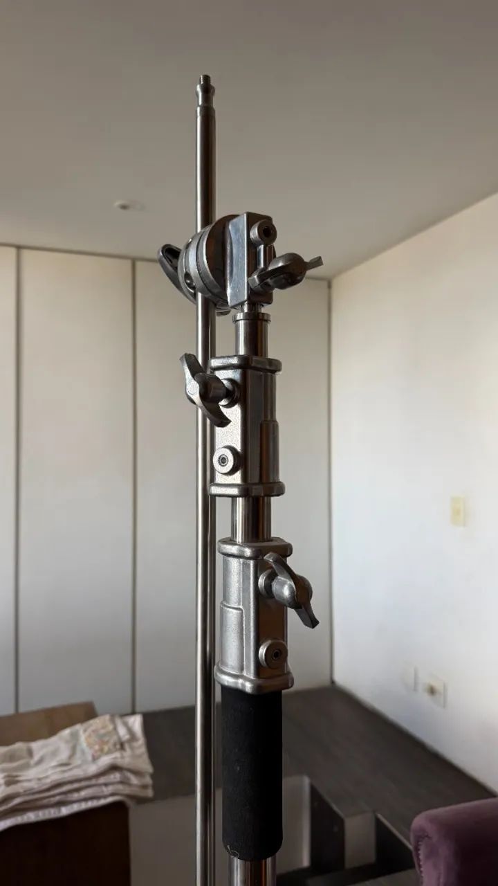 Tripé Girafa Profissional aço Inox 3m novinho - Foto 5