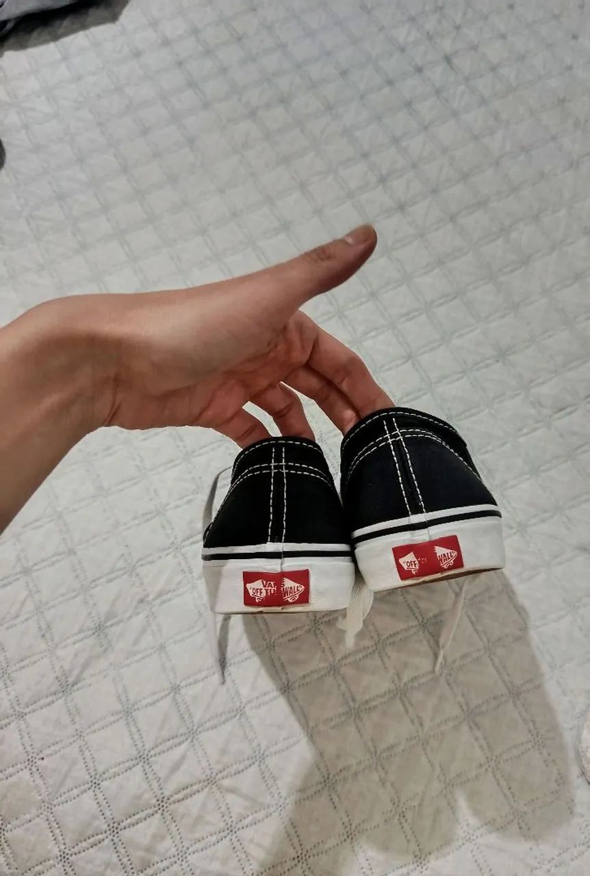 VANS AUTHENTIC PRETO - Foto 2