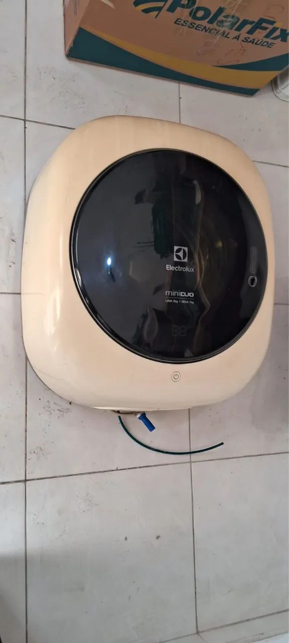 Máquina de Lavar Mini Duo lava e Seca Seminova 3 Kg Motor Home ou Espaços pequenos