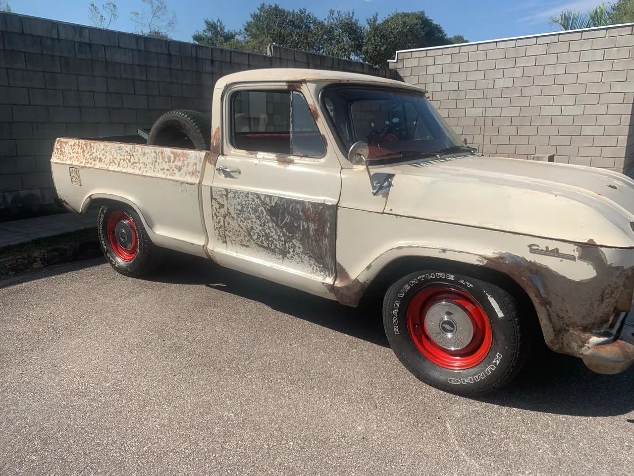 Chevrolet C-14 2.5/4.1 1976