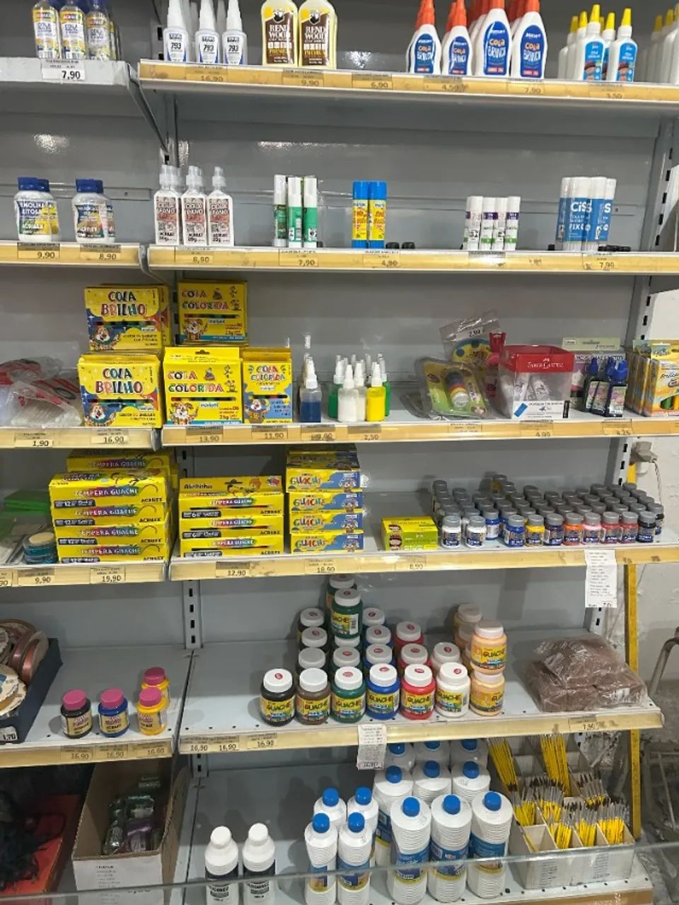 Passo Ponto de Papelaria Completa com ótima clientela - Foto 3