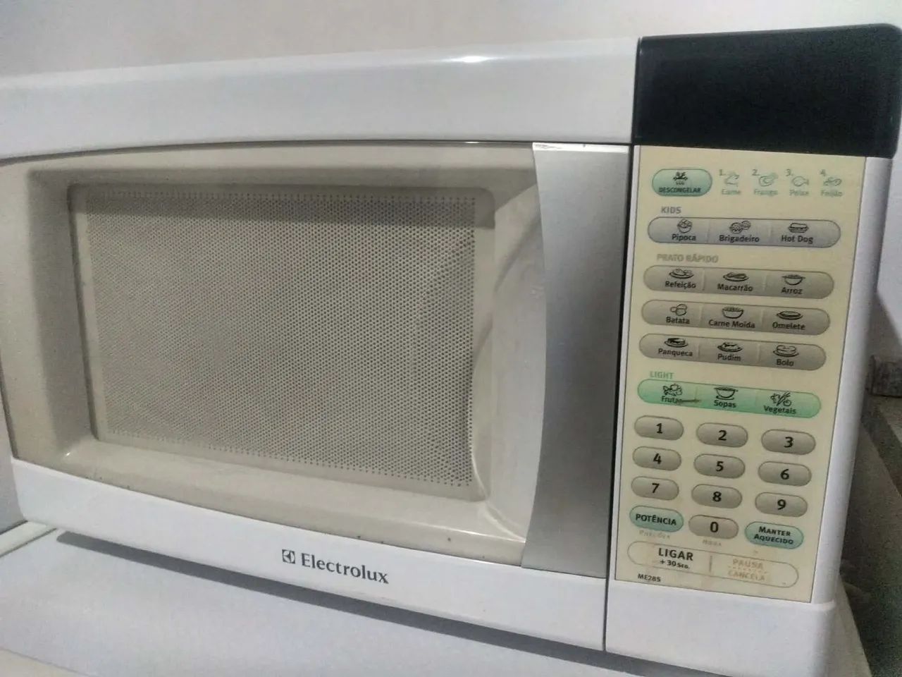 MICROONDAS ELECTROLUX 28 LITROS ?