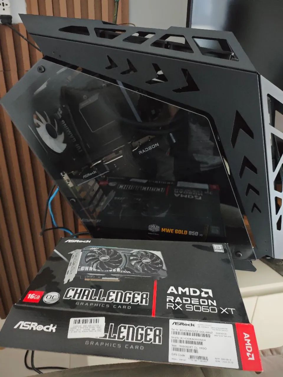 RX 9060XT 16GB - Foto 5