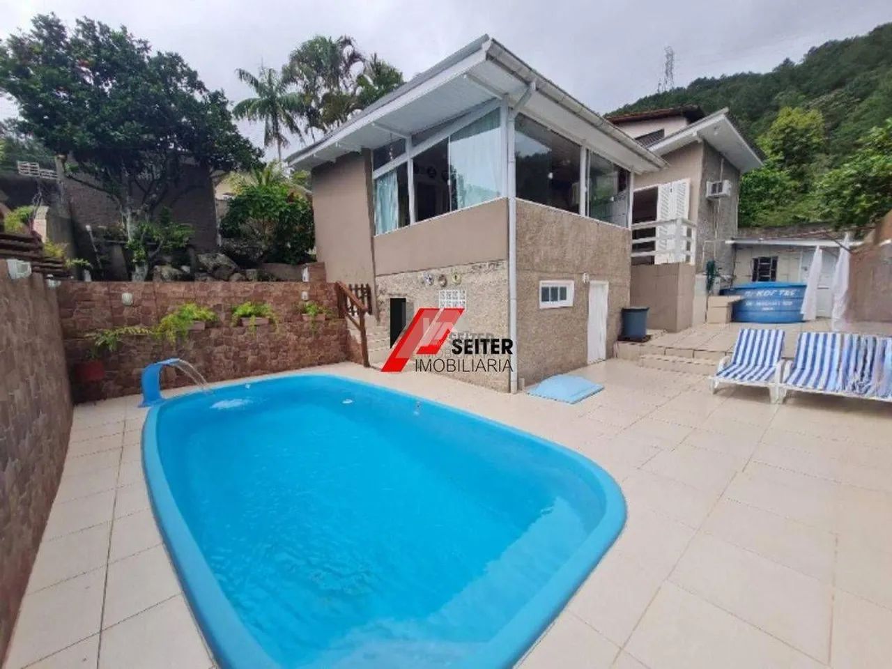 Casa de 2 domritorios a venda Florianopolis Itacorubi