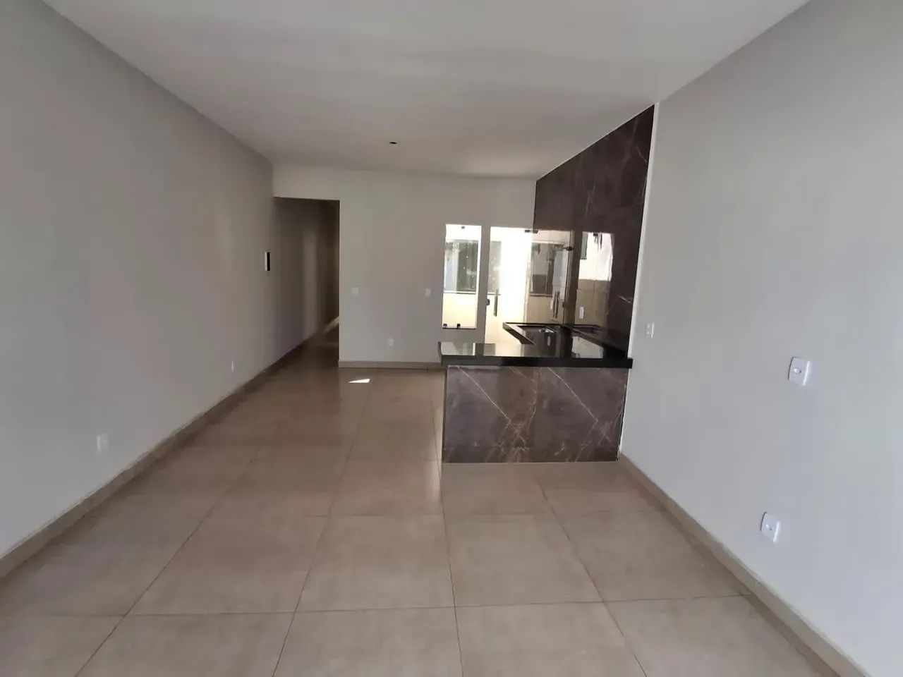 Casa com 2 quartos sendo 1 suíte 2 banheiros 2 vagas - Foto 5