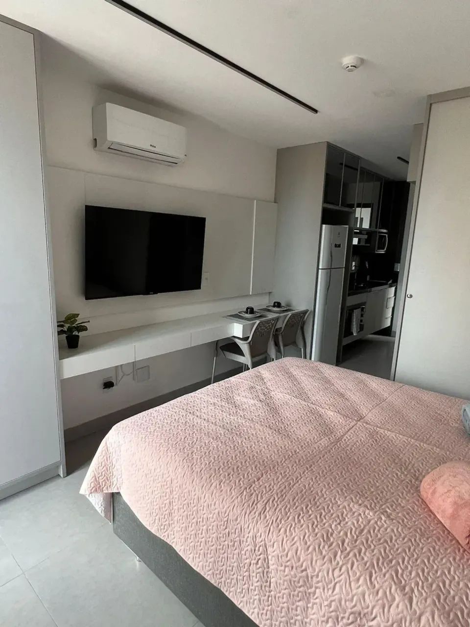 FLAT/ STUDIO PARA LOCAÇÃO ANUAL  EM MANAÍRA - Foto 3