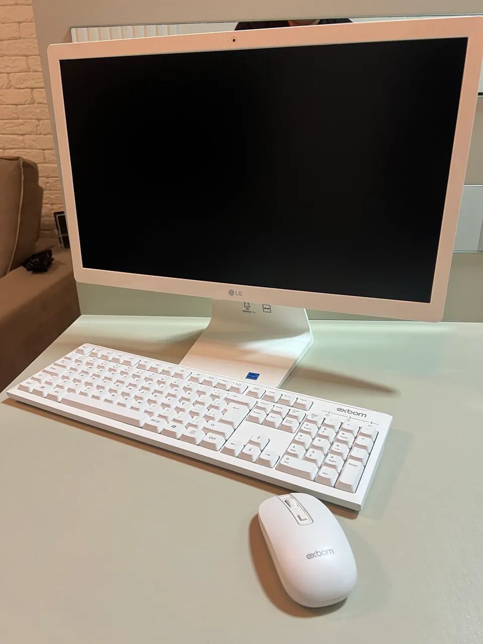 Lindo pc para sua loja - consultório - clínica - prático - moderno 